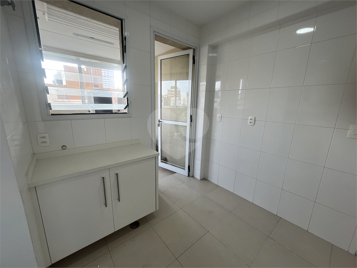 Foto REO1104651