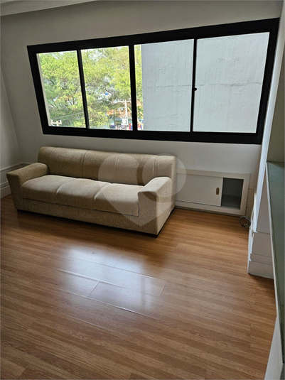 Foto REO1104654