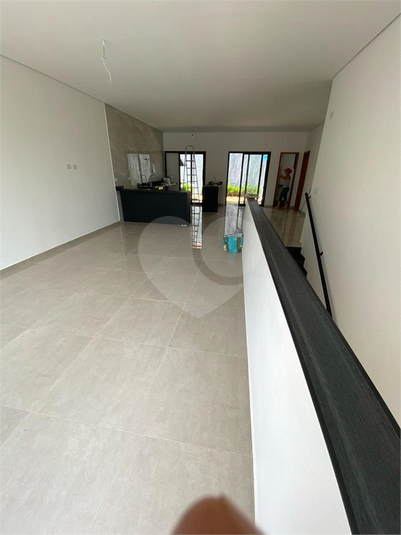 Foto REO1104657