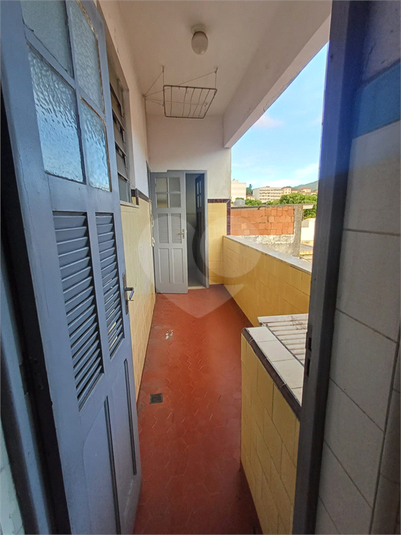 Foto REO1104661