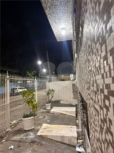Foto REO1104661