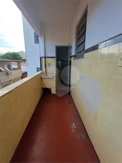 Foto REO1104661