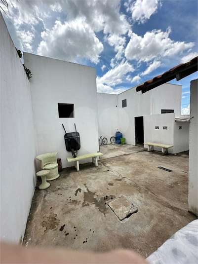 Foto REO1104663