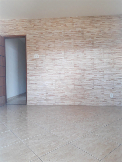 Foto REO1104668
