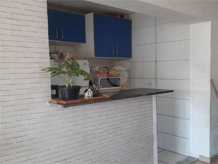 Foto REO1104670