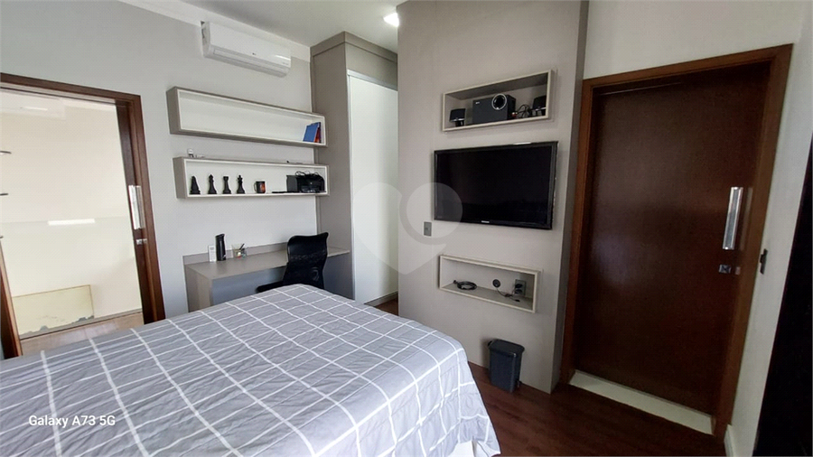 Foto REO1104672