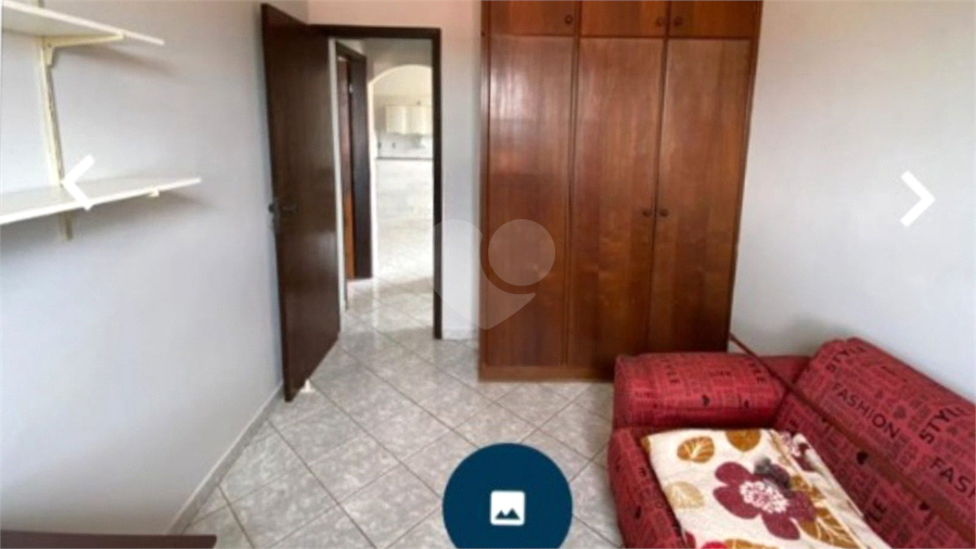 Foto REO1104676