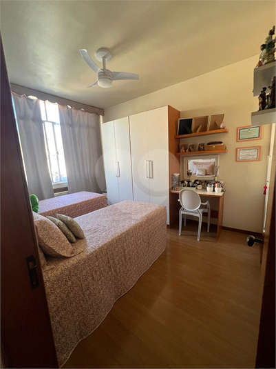 Foto REO1104680