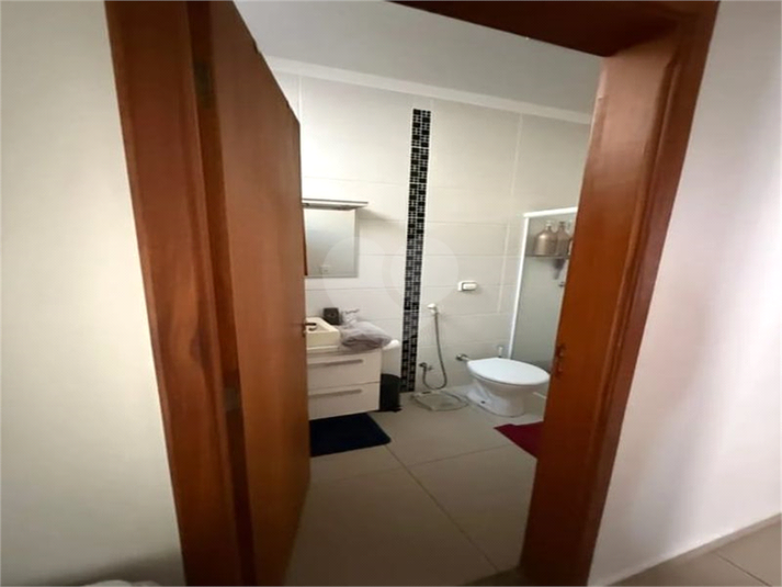 Foto REO1104682