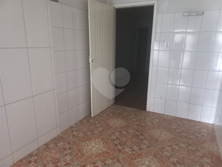 Foto REO1104686
