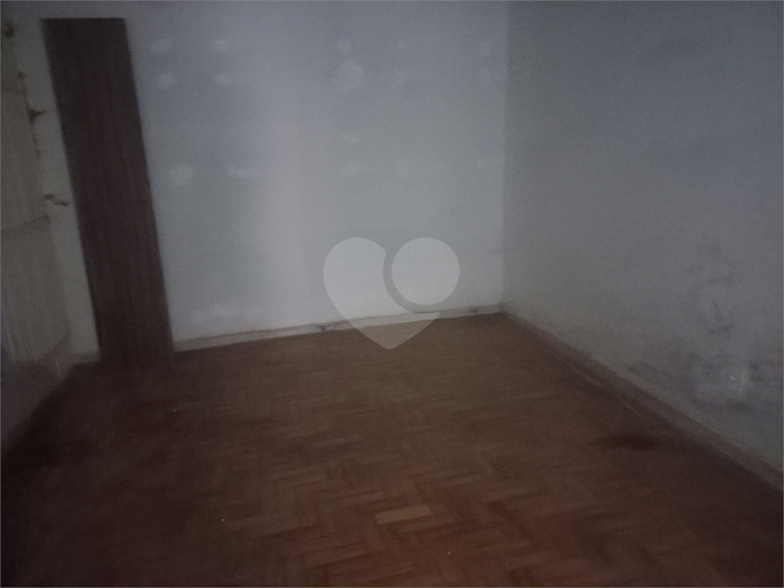 Foto REO1104686