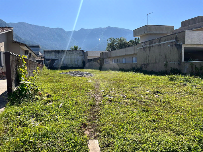 Foto REO1104690