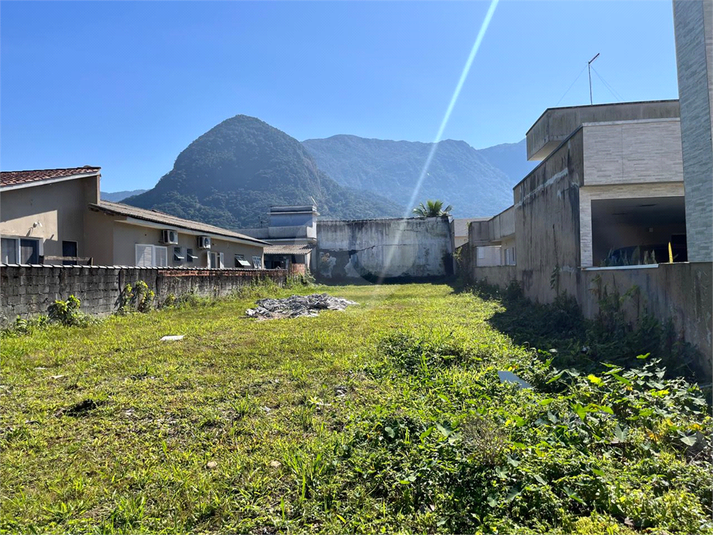 Foto REO1104690