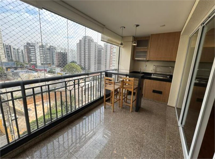 Foto REO1104702