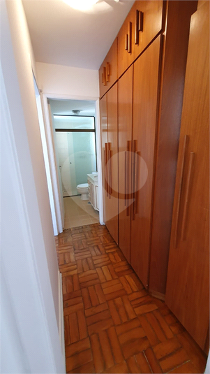 Foto REO1104723
