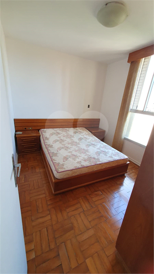 Foto REO1104723