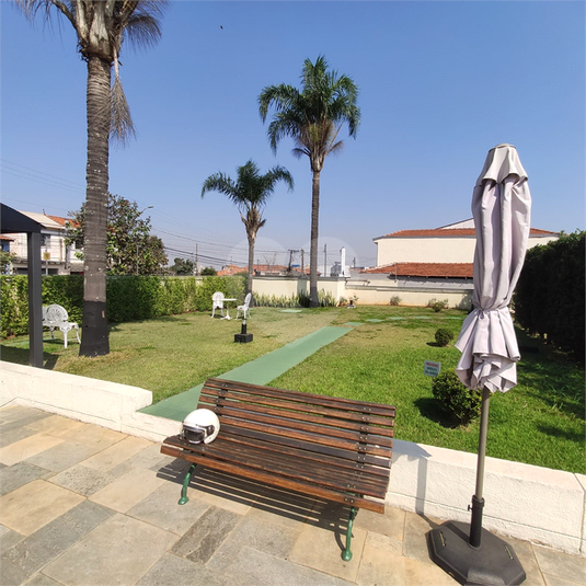 Foto REO1104724