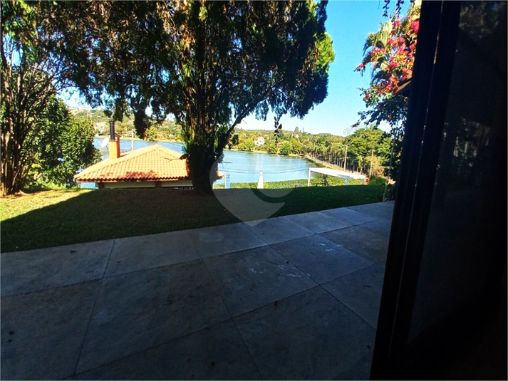 Foto REO1104726