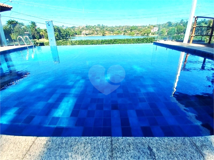 Foto REO1104726