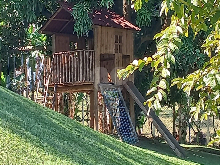 Foto REO1104726