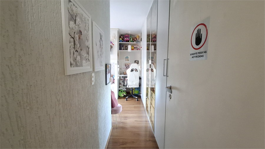 Foto REO1104751