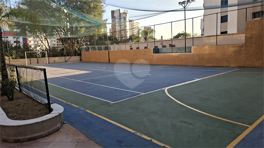 Foto REO1104751