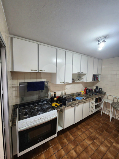 Foto REO1104752