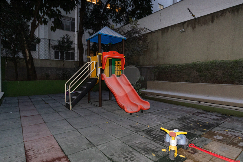 Foto REO1104755