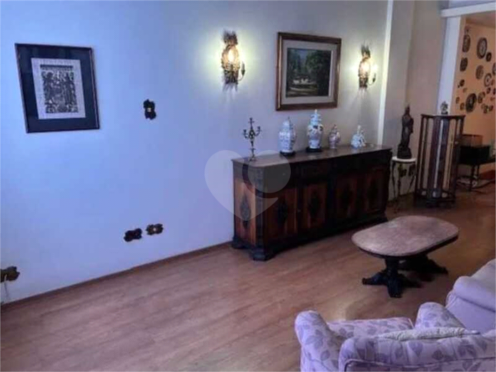 Foto REO1104776