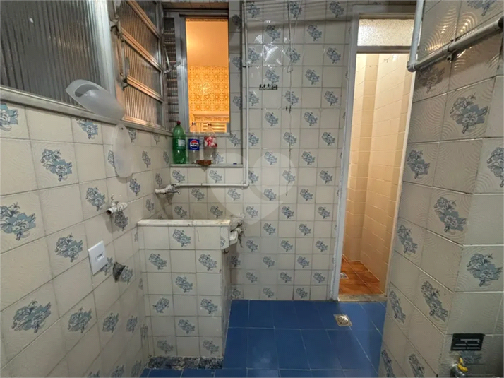 Foto REO1104792