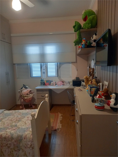Foto REO1104794