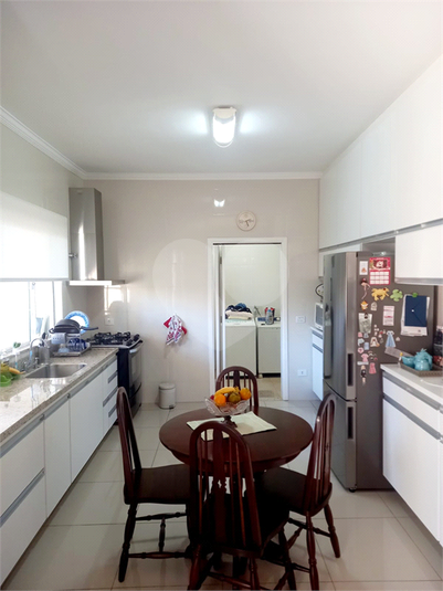 Foto REO1104794