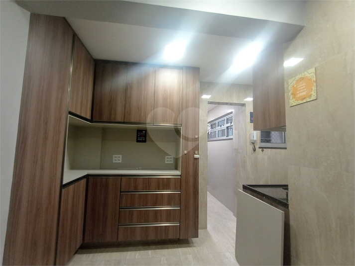 Foto REO1104797