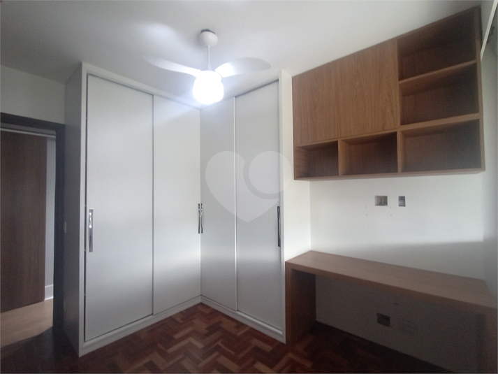 Foto REO1104797
