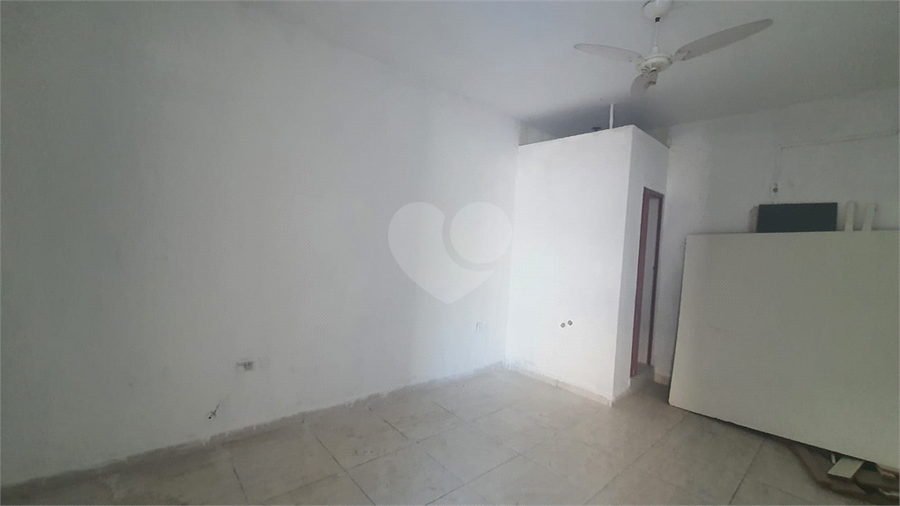 Foto REO1104821