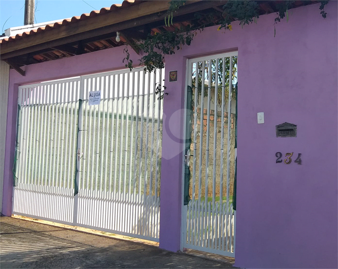 Foto REO1104830