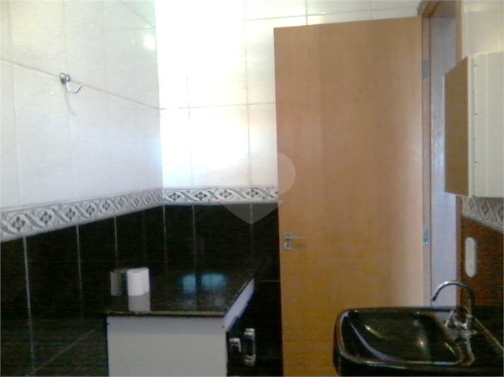 Foto REO1104830