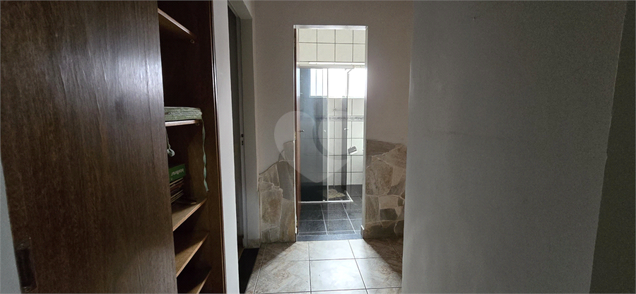 Foto REO1104831