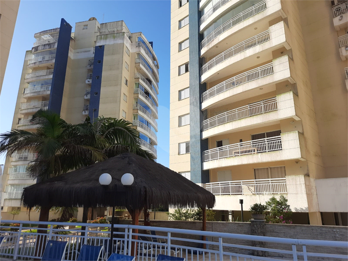 Foto REO1104843