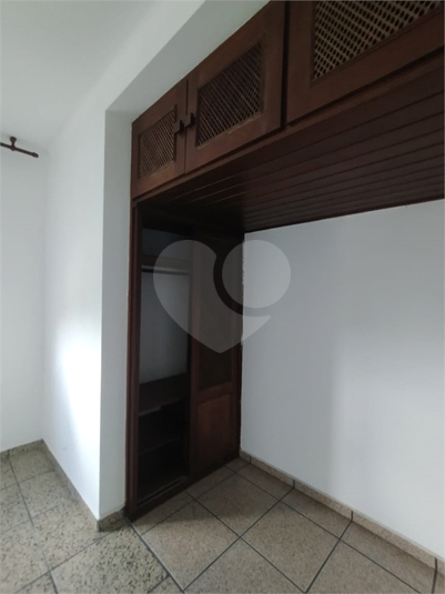 Foto REO1104852