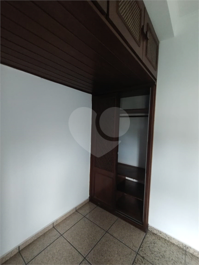 Foto REO1104852