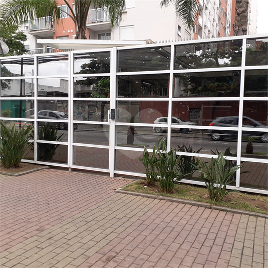 Foto REO1104855