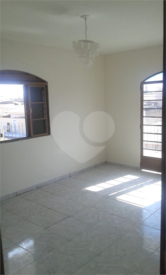 Foto REO1104862