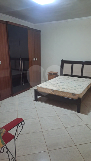 Foto REO1104872