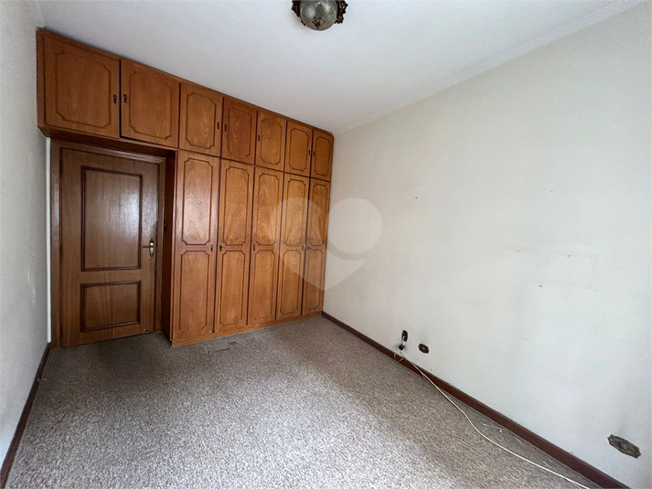 Foto REO1104877