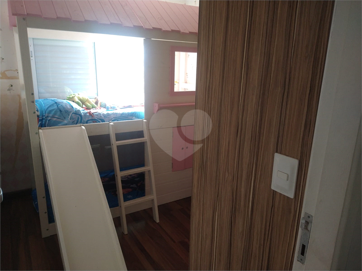 Foto REO1104882
