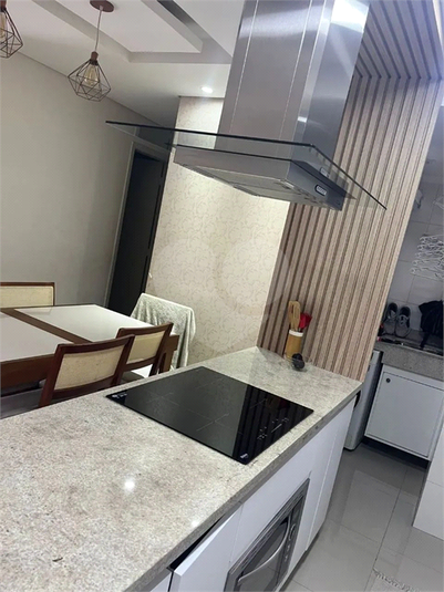 Foto REO1104884