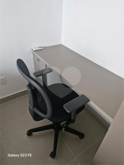 Foto REO1104891