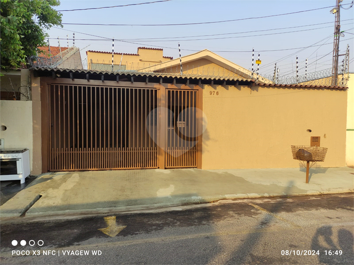 Foto REO1104896