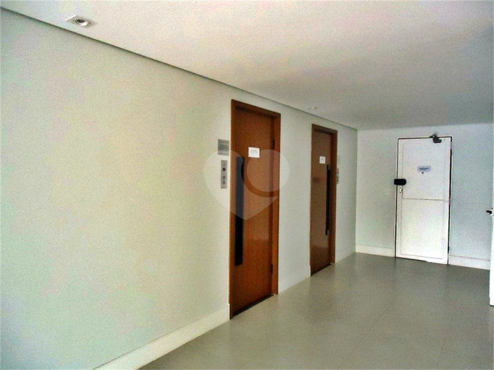 Foto REO1104912